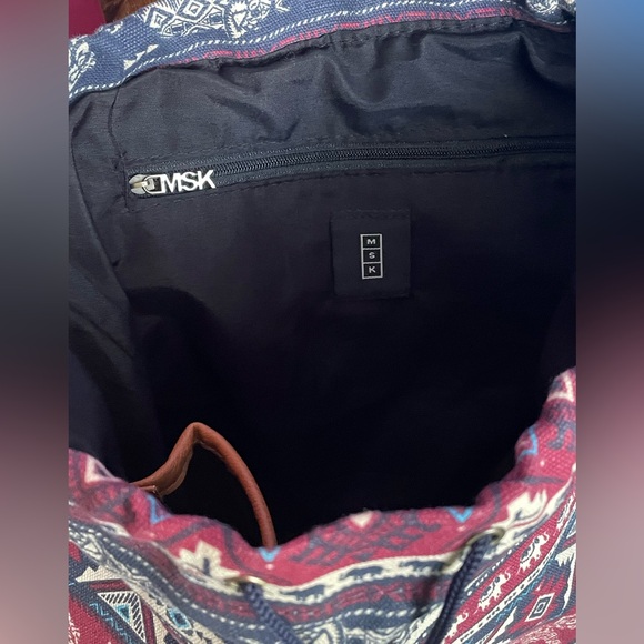 〰️➰Vegan Leather Muli-Compartment Backpack Satchel 🐘〰️ - Picture 6 of 13